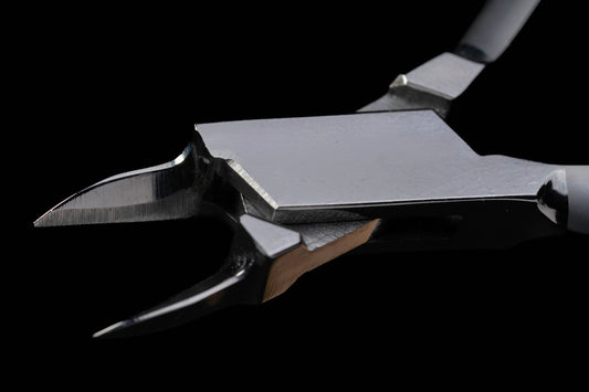 Straight Edge - INGROWN Nail Nippers - Polished handle