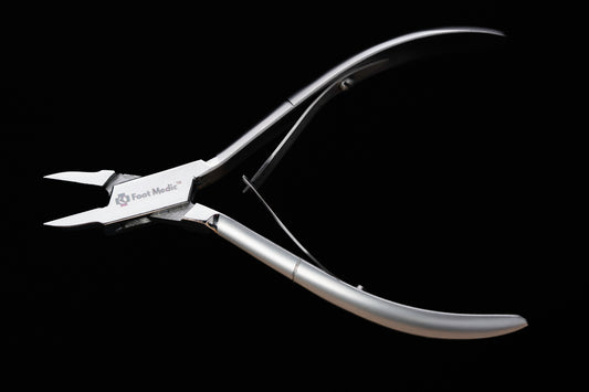 Straight Edge - INGROWN Nail Nippers - Polished handle